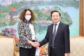 Phó Thủ tướng tiếp Giám đốc Quốc gia Ngân hàng Thế giới tại Việt Nam
