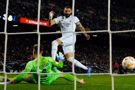 Real Madrid vào chung kết Cúp Nhà Vua sau màn vùi dập Barcelona