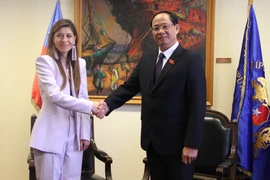 Việt Nam và Chile quyết tâm tăng cường quan hệ hữu nghị và hợp tác