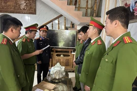Thanh Hóa: Khởi tố, bắt tạm giam cán bộ địa chính thị trấn Quý Lộc