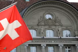 SNB dự kiến vẫn ưu tiên giải quyết lạm phát hơn bất ổn tài chính