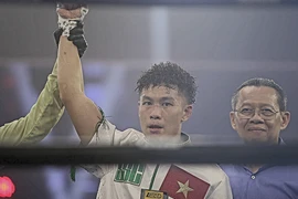 Hạ võ sỹ Thái Lan, Trịnh Thế Long giành đai Bạc WBC châu Á