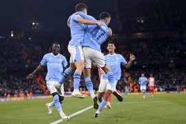 Kết quả Champions League: Khởi đầu tưng bừng của các 'ông lớn'