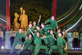 Lắng đọng Chương trình nghệ thuật tri ân chiến sỹ bị địch bắt tù đày