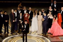 Everything Everywhere, All Quiet thống trị Oscars 2023
