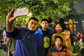 Thiết chế không thể thay thế trong xây dựng con người Việt Nam