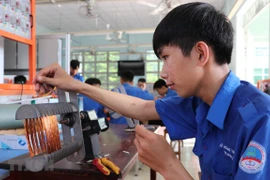 Gỡ nút thắt về chất lượng nhân lực trẻ: "Vàng hóa" lao động trẻ