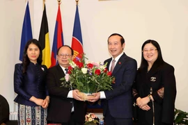 Quan hệ Việt-Lào ngày càng phát triển, đi vào chiều sâu, thiết thực