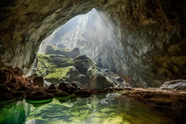 Tour chinh phục hang động lớn nhất thế giới "cháy vé" trong năm 2022