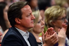 Anh: Tỷ lệ ủng hộ đảng Bảo thủ cầm quyền giảm xuống dưới 30%