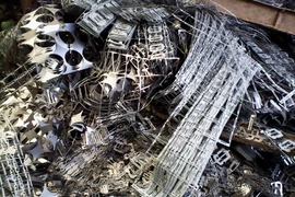 Danh mục 36 phế liệu được phép nhập khẩu làm nguyên liệu sản xuất