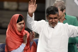 Thiếu nữ Pakistan 17 tuổi nhận giải Nobel Hòa bình 2014 tại Oslo