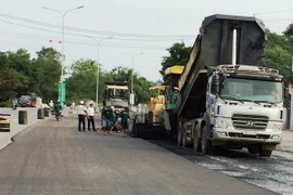 Giao kế hoạch vốn đầu tư phát triển nguồn ngân sách, trái phiếu Chính 