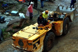 Huy động mọi lực lượng cứu nạn sự cố sập hầm thủy điện