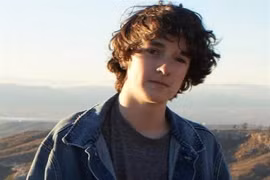 Đối tượng Devon Erickson, một trong hai hung thủ tiến hành vụ xả súng ở bang Colorado, Mỹ ngày 8/5/2019. (Ảnh: Facebook/TTXVN)