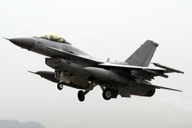 Máy bay của Hàn Quốc trong cuộc tập trận Max Thunder diễn ra tháng 5/2011. (Nguồn: Reuters)