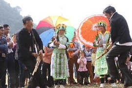 Lễ hội Động Tiên tại Tuyên Quang. (Ảnh: Anh Tuấn/TTXVN)