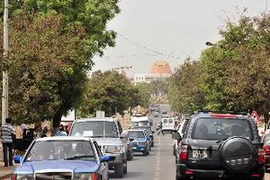 Quang cảnh một đại lộ ở thủ đô Bissau ngày 19/3. (Nguồn: AFP/TTXVN)