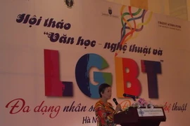 Bà Nguyễn Vân Anh, Giám đốc CSAGA đang phát biểu tại hội thảo. (Ảnh: Trung Hiếu/Vietnam+)