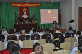 Toàn cảnh buổi tọa đàm về Dự thảo sửa đổi Hiến pháp 1992. (Ảnh: Lê Minh Hưởng/Vietnam+)