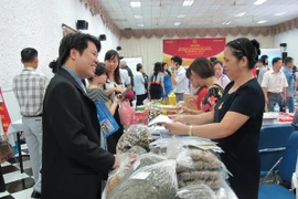 Chương trình kết nối cung-cầu hàng hóa tại Trung tâm Hội chợ Triển lãm Giáng Võ, Hà Nội (Ảnh: Đức Duy/Vietnam+)