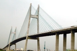 Cầu Phú Mỹ. (Ảnh: Lan Xuân/TTXVN)