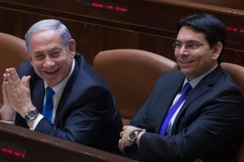 Ông Danny Danon (phải) và Thủ tướng Benjamin Netanyahu. (Nguồn: timesofisrael.com)