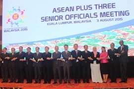 Các Trưởng đoàn chụp ảnh chung. (Ảnh: Kim Dung/TTXVN)