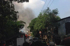 Hà Nội: Cháy lớn tại nhiều xưởng trong Công ty Lâm sản ở Đại Từ