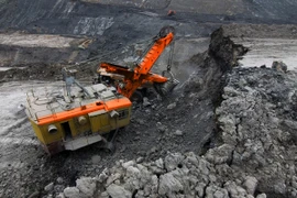 Khẩn trương khoanh định khu vực cấm hoạt động khoáng sản 