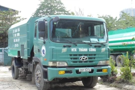 Hà Nội lo rác thải tồn đọng do lệnh cấm xe Hooklift