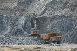 Lào Cai: Dân vùng mỏ “sống mòn” trong khu tái định cư thiếu bền vững