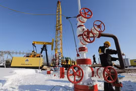 Một cơ sở khai thác dầu của Rosneft gần Nizhnevartovsk, Nga. (Nguồn: Bloomberg)