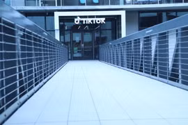 TikTok và quãng nghỉ giữa hiệp trong cuộc đọ sức Mỹ-Trung 