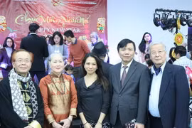 Đại sứ Đặng Đình Quý, Trưởng Phái đoàn Việt Nam tại Liên hợp quốc phát biểu tại buổi gặp mặt thân mật. (Ảnh: Hữu Thanh/TTXVN)