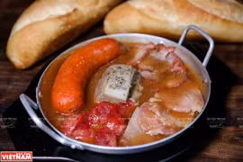 Món bánh mỳ chảo.