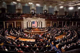 Toàn cảnh một phiên họp của Hạ viện Mỹ tại Washington DC. (Ảnh: AP/TTXVN)