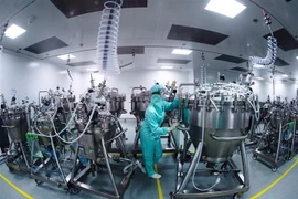 Liệu châu Âu có thể "hồi hương" các dây chuyền sản xuất thuốc?