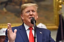 Tổng thống Mỹ Donald Trump phát biểu với báo giới tại Washington, DC ngày 9/1/2020. (Ảnh: AFP/TTXVN)
