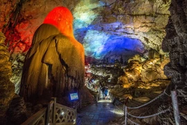 Một hang động ở Trung Quốc. (Ảnh minh họa. Nguồn: chinadaily.com.cn)