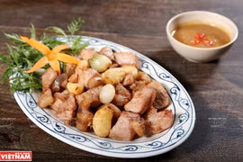 Hương vị thơm ngọt nức tiếng của món bê chao Mộc Châu