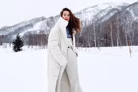 Hồ Ngọc Hà và dàn mỹ nhân Việt khoe street style du lịch đầu năm