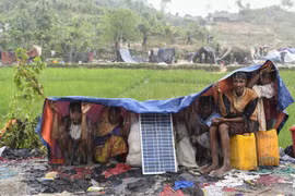 Người tị nạn Rohingya tại trại tị nạn Balukhali, Bangladesh. (Ảnh: AFP/TTXVN)