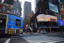Cảnh vắng vẻ do dịch COVID-19 tại New York, Mỹ ngày 26/3/2020. (Ảnh: THX/TTXVN)