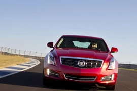 Cadillac ATS coupe đời 2015 hoàn toàn mới có mặt ở Detroit