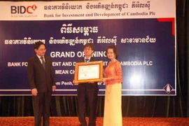 Ngân hàng Việt Nam mở rộng hoạt động tại Campuchia