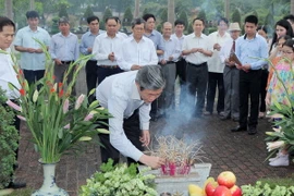 Kỷ niệm 90 năm Ngày sinh của đồng chí Đào Duy Tùng