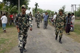 Bạo lực đẫm máu do mâu thuẫn đất đai ở Đông Bắc Ấn Độ