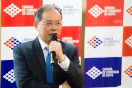 Đại sứ Việt Nam tại Chile kiêm nhiệm Ecuador Nguyễn Ngọc Sơn phát biểu tại Diễn đàn. (Nguồn: ĐSQ Việt Nam tại Chile cung cấp)