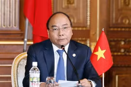Thủ tướng Nguyễn Xuân Phúc phát biểu tại cuộc họp báo chung cùng các trưởng đoàn, sau khi kết thúc hội nghị. (Ảnh: Thống Nhất/TTXVN)